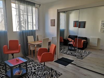 AT'M'S Espace Bien Être Coworking Galerie d'Art