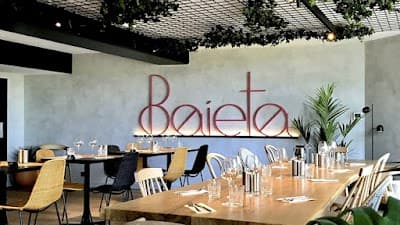 Wojo Coworking Nice - Ibis Aéroport Promenade | Location salle de réunion